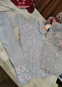 Elegant Embroidered Kurta