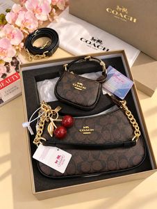 COACH(COPY)*Teri Gift Box with Baby CHARM &amp; CHERRY
