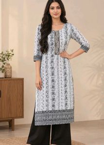Embroidered Floral Kurta
