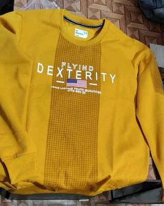 Men's Yellow Graphic Sweatshirt size- XL