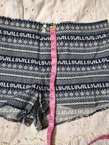 319RS Jack Wills Shorts