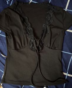 Black Lace Trim Tie-Up Crop Top