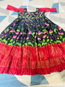 Beautiful Floral Print Ethnic Gown