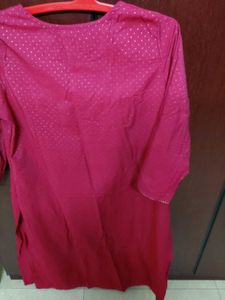 Elegant Pink Kurta with Embellishments