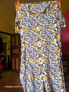 Beautiful Floral Print Kurta
