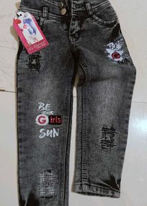 Girls' Distressed Wash Jeans