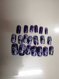 Premium Purple Lace Press-On Nail Set