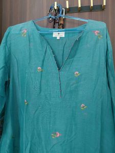 Jaypore Teal Embroidered Kurta with inner