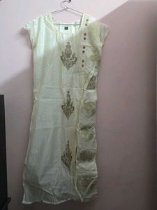 Elegant Cream &amp; Gold Brocade Salwar Kameez