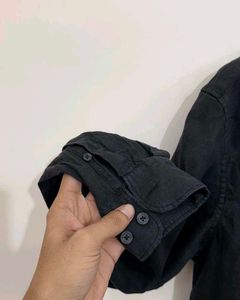 Men's Casual Button-Up Shirt