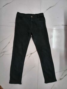 blue colour full sleeve top with jeans