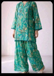 Beautiful Teal Leaf Print Kurta Set