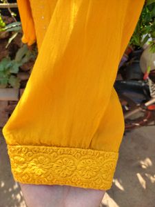 YELLOW DRESS
