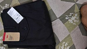 Levi's Black Cargo Pants