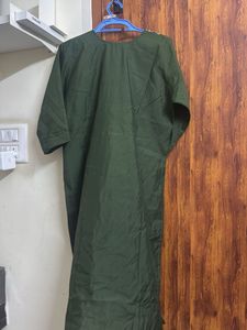 Elegant Green Embroidered Kurta