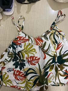 Floral Print Sleeveless Top summer