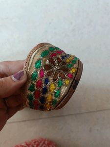 Beautiful Multicolour Punjabi jutti