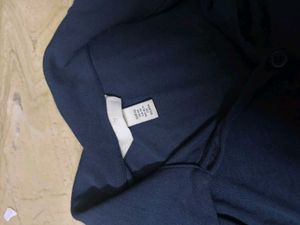 H&amp;M  Collared Button-Up Top