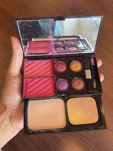 Colorbar Compact and eyeshadow case