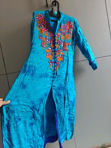 Blue Tie-Dye Embroidered Kurta