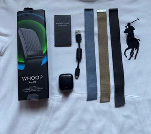 WHOOP 4.0 Fitness Band With All Accessories