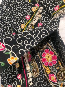 Mesmora Ethnic Kashmiri Embroidery Shrug