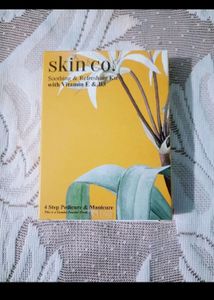 Soothing And Refreshing Kit With Vitamin E &B3