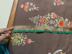 Elegant Floral Print Saree lace