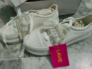 ✨White Lace &amp; Pearl Accent Sneakers