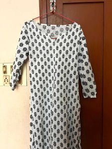 Black and White Printed Kurta