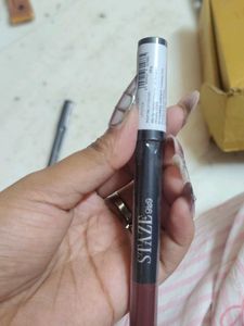 STAZZE Matte Lip Crayon