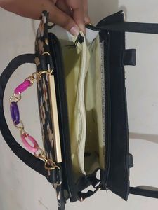 New Women Handbag With Shaded Dupatta