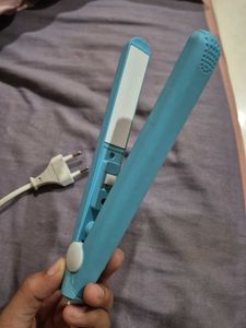 Compact Blue Hair Straightener