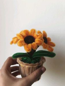Cute Pipe Cleaner Sunflower Pot