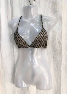 9810. Stylish Triangle Bikini Top