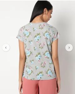 Cute Floral “Always Happy” Grey Top 🌸