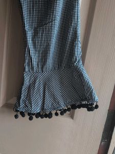 Chic Gingham Flared Bottom Pants