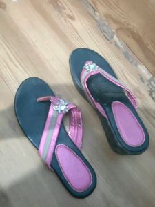 combo Of 4 Shoes And Sleeper