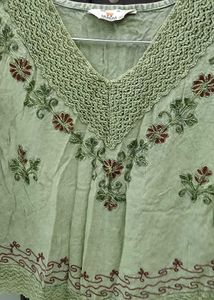 Boho Embroidered V-Neck Tunic Top - M/L Size