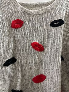 Lip Print Knit Sweater