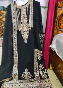 Elegant Black Kurta Set with Gold Embroidery