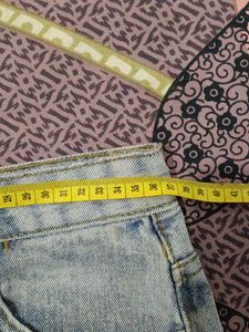 Stunning Urbanic Shorts - M size
