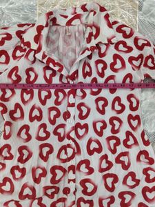 Women's White &amp; Red Heart Print Shirt