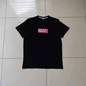 Official Marvel The Invincible Iron Man' tee