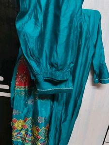 Teal Kurta Set with Embellished Neckline