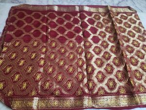 maroon patora saree