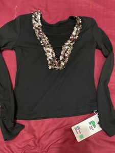 newme Black sequin Top