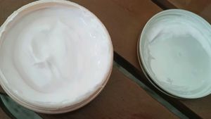 Lakme Peach Milk Vit E Creme