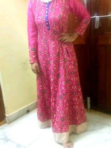 Elegant Pink Floral Kurta with Embroidered Jacket