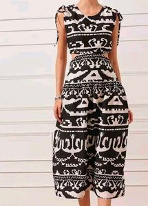Monochrome Patterned midi dress